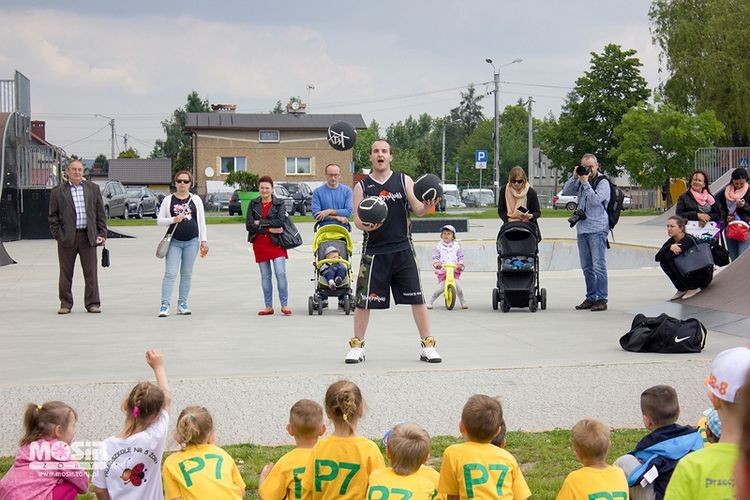 Ponad 150 dzieci pobiegło w II Żorskim Biegu Przedszkolaka, MOSiR w Żorach