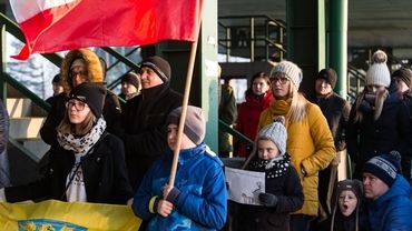 Suszec: górnicy wraz z rodzinami protestowali przed kopalnią Krupiński