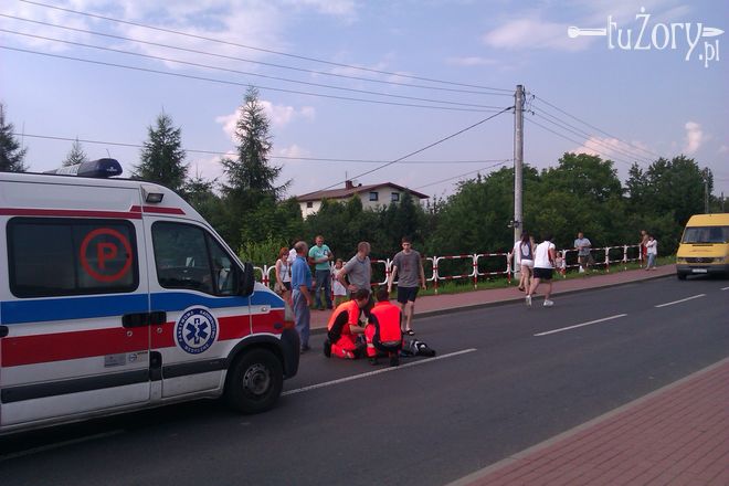 Żory: zderzenie motocykla z osobówką na Wodzisławskiej, bf