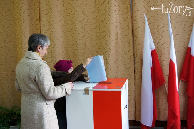 Wybory samorządowe: żorzanie głosują od rana, Wioleta Kurzydem