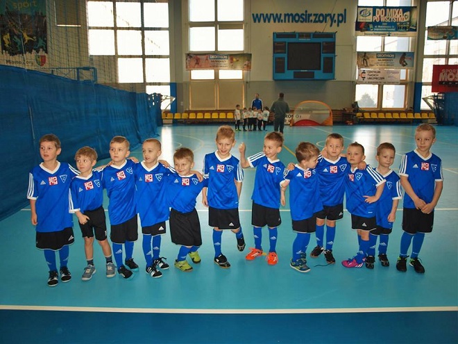 120 dzieci wzięło udział w zorganizowanym przez UKS Football Academy Żory III Festiwalu Piłkarskim Żory Cup 2016