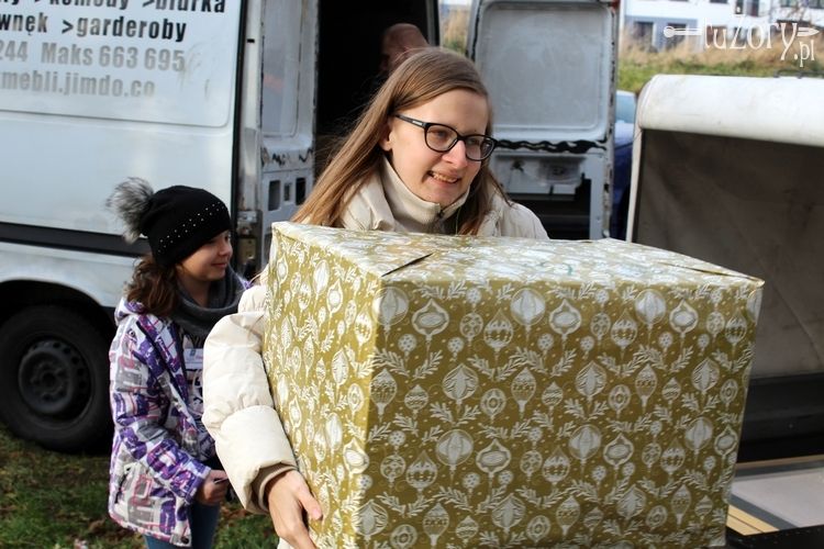 Szlachetna Paczka dociera do 35 żorskich rodzin. Trwa finał akcji, Wioleta Kurzydem