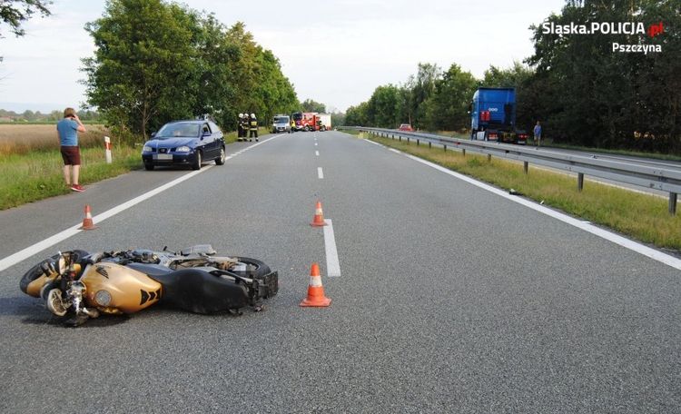 Tragiczny wypadek na DK-81. Zginął 27-letni motocyklista z Żor, Policja