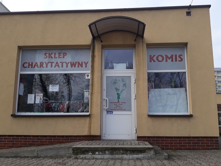Jak sobie radzi sklep charytatywny w Żorach?, mat. prasowe