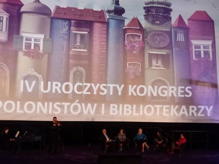 Nauczycielki z „Tischnera” pojechały na IV Kongres Polonistów i Bibliotekarzy, Materiały prasowe