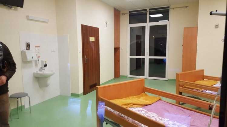 Hospicjum w Żorach: nowa część oddziału już otwarta, Hospicjum im. Jana Pawła II