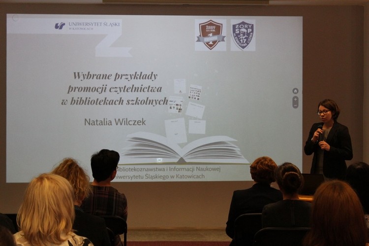 Miejska Biblioteka Publiczna w Żorach: podczas konferencji zastanawiano się, jak dotrzeć do młodych czytelników, Miejska Biblioteka Publiczna w Żorach