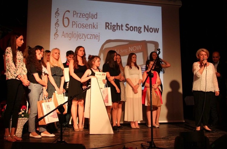 Żory: dzieci i młodzież pokazały swoje umiejętności wokalne w konkursie 'Right Song NOW', mat. prasowe Right Now