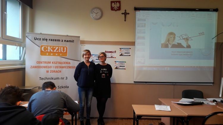 Uczniowie CKZiU spotkali się z osobami związanymi z lokalnym biznesem, CKZiU w Żorach