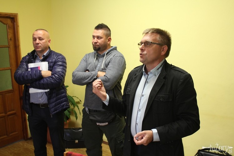 Budowa mieszkań czynszowych w Żorach: spotkanie władz ZTK i poszkodowanych firm, jm
