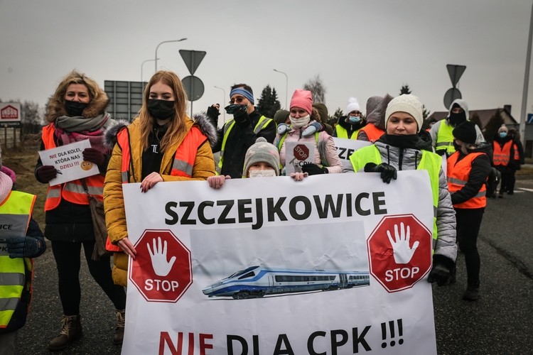 Mieszkańcy Rownia: podzielili nas autostradą, a teraz chcą koleją!, Dominik Gajda