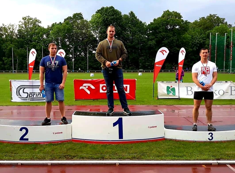 Lekkoatleci z Żor zdobyli 9 medali (w tym 6 złotych!) na Mistrzostwach Śląska, 