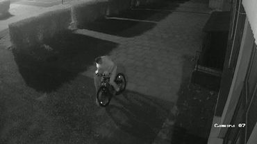 Żory: policja publikuje wizerunek złodzieja roweru. Znacie go?