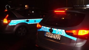 20-latek w wigilijną noc zdewastował zaparkowane w centrum miasta renault