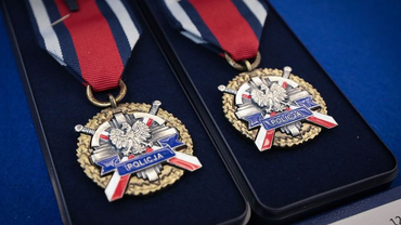 Policjanci z Żor odznaczeni medalami
