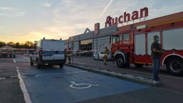 Alarm bombowy przy Auchan w Żorach!