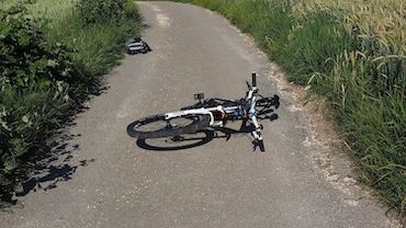 Pijany rowerzysta uciekał po kolizji