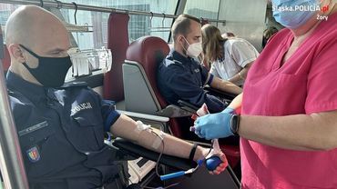 Akcja krwiodawstwa w Żorach. Krew chętnie oddali policjanci