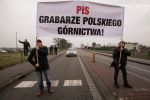Blisko 1000 górników z Krupińskiego blokowało drogę. W sobotę kolejne akcje, 