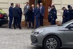 Minister Czarnek odwiedził Żory. Nie było ciepłego powitania, 