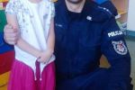 Z wizytą w przedszkolu. Policjant rozmawiał z dziećmi o bezpieczeństwie, KMP Żory