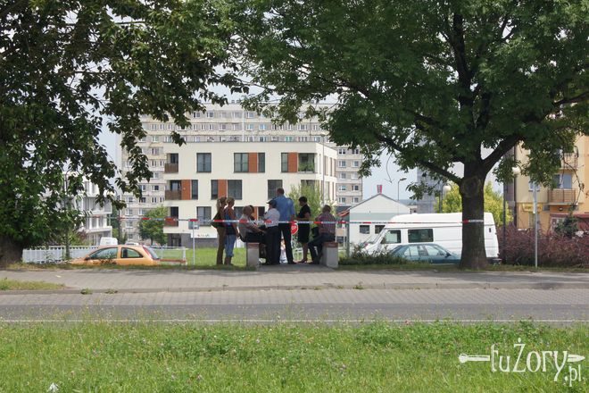 Alarm bombowy w Sądzie Rejonowym w Żorach. Pracownicy ewakuowani, wk