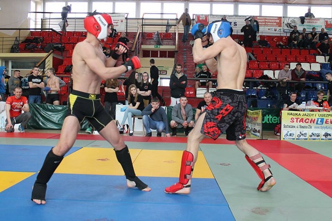 Octagon Team Żory z medalami Amatorskiej Ligi MMA w Sochaczewie