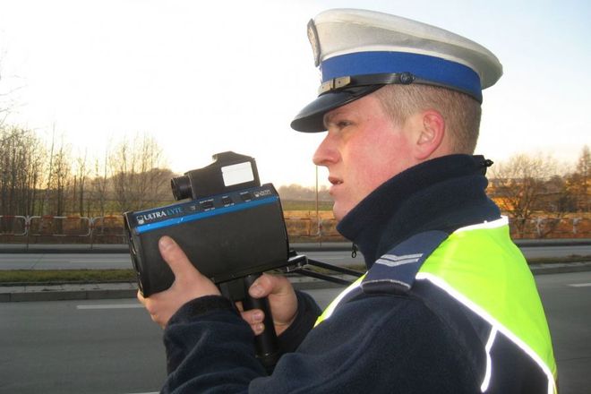 Policyjna akcja „Prędkość” zakończona mandatami dla kilkudziesięciu kierowców, archiwum