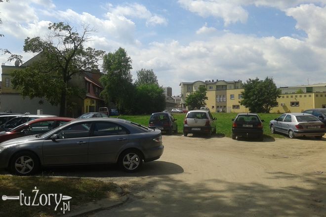Parking samochodowy czy mediateka - co powstanie w miejscu starego Szpitala Miejskiego?, wk