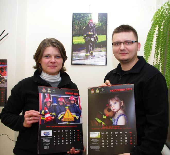 ./pliki/wywiady/2011/kalendarz_strazacki_autorzy.jpg, materiały prasowe